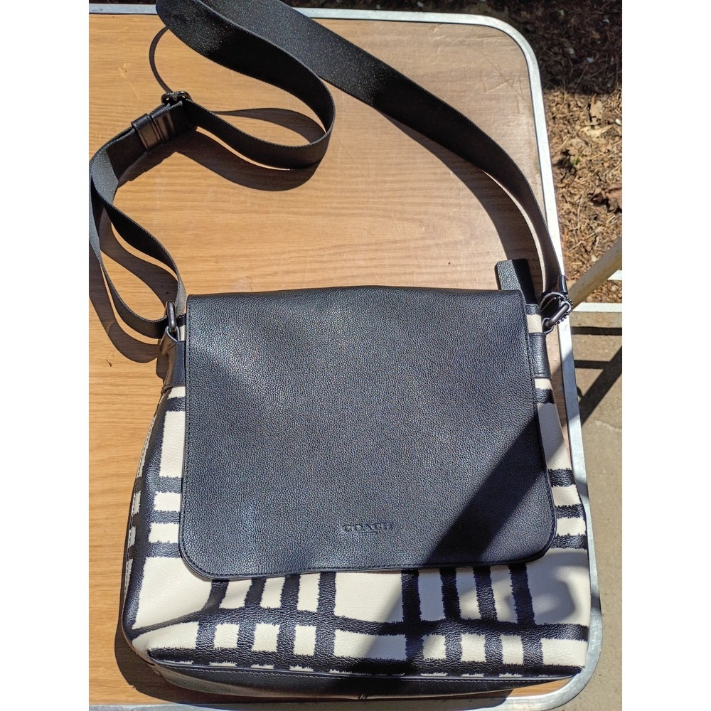 Coach Charles Messenger Bag Canvas Plaid F11186 Phillipenes